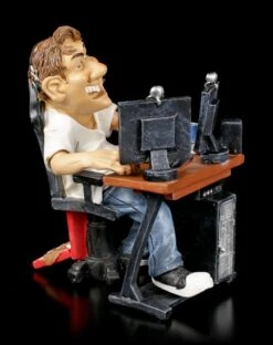 Funny Sports Figur - Gamer Vor PC 8 Funny Sports Figur - Gamer Vor PC -Figuren-shop Funny Sports Figur Gamer Vor PC 2 1280x1280