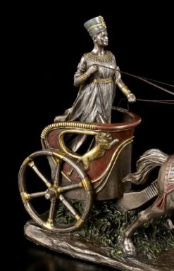 Nofretete Figur Im Streitwagen -Figuren-shop Nofretete Figur Im Streitwagen 4 1280x1280